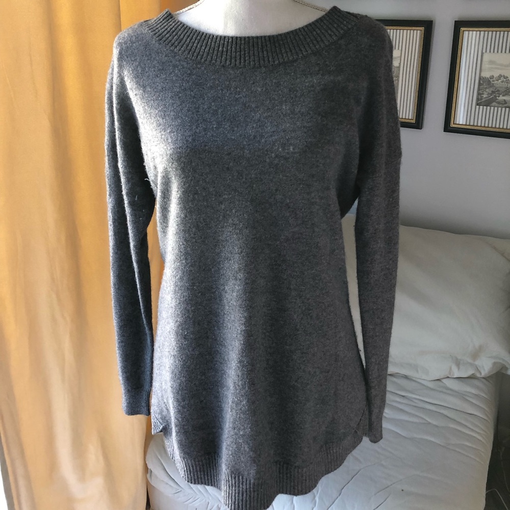 Grey cashmere sweater